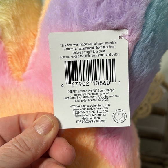 NWT LARGE PEEPS ANIMAL ADVENTURE 16 INCH RAINBOW PLUSH BUNNY PEEP - Picture 3 of 12